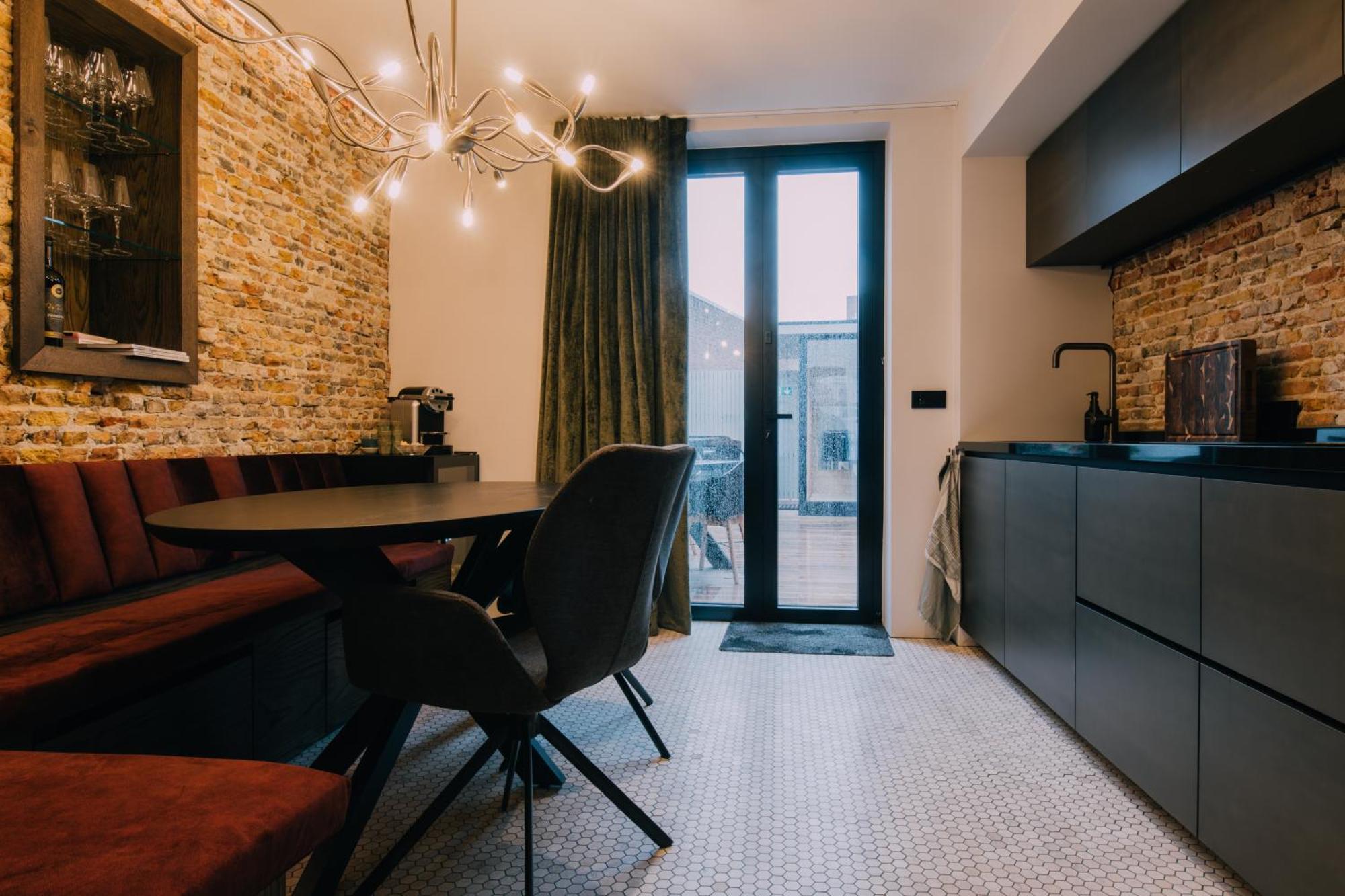 Thebridge29 Boutique Apartment ブレッダ エクステリア 写真